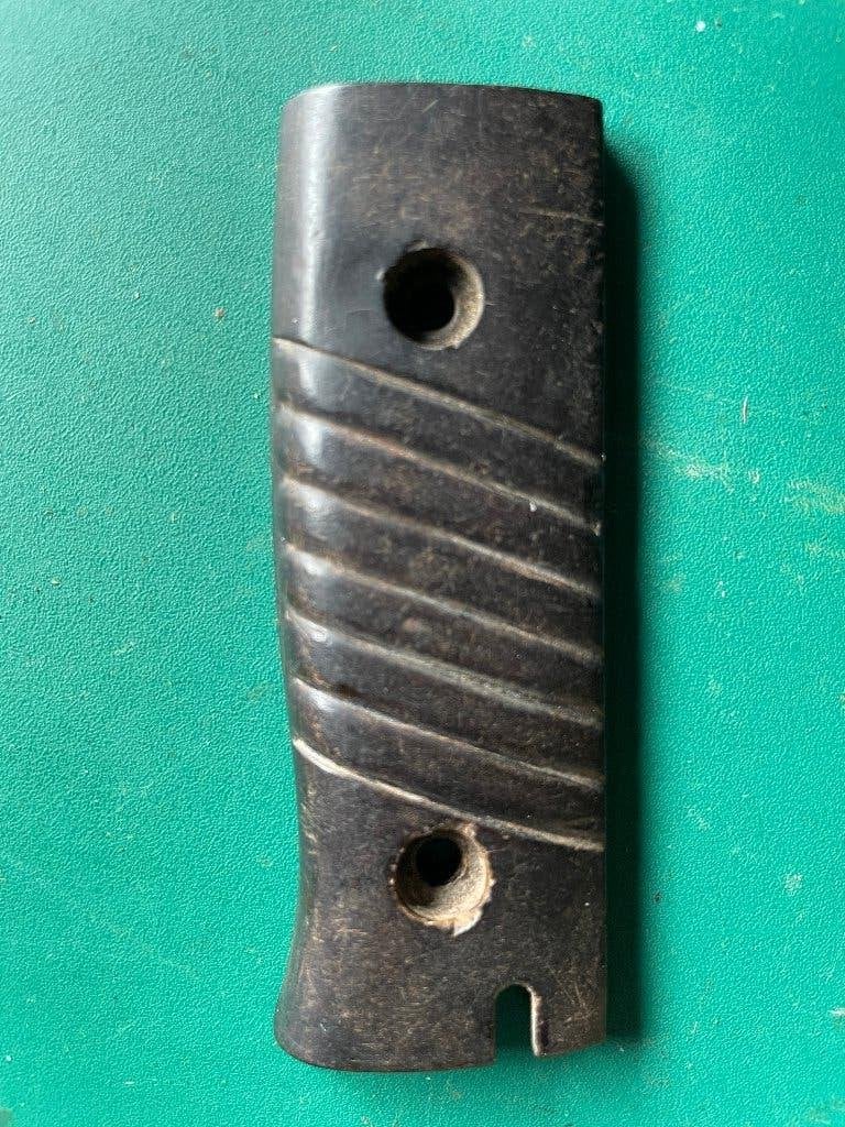 Grip Duitse k98 bajonet bruin origineel wo2 ww2, Ophalen of Verzenden, Landmacht, Duitsland, Mes of Dolk