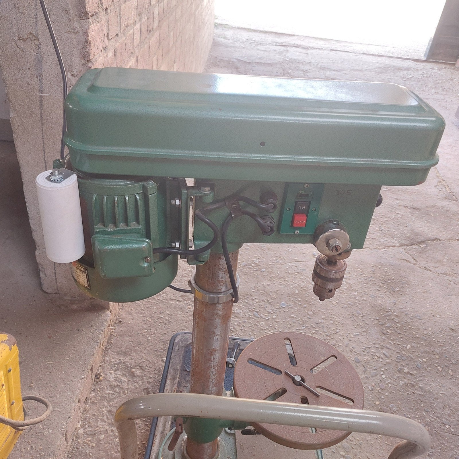 kolomboor, Ophalen, Gebruikt, Elektromotor