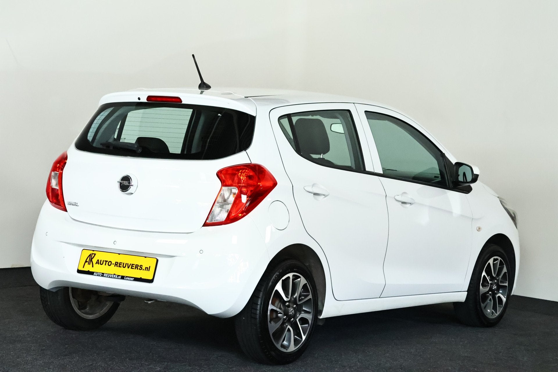 Opel KARL 1.0 ecoFLEX Edition Cruisecontrol / PDC / Stoel&St, Voorwielaandrijving, Stof, Gebruikt, Wit