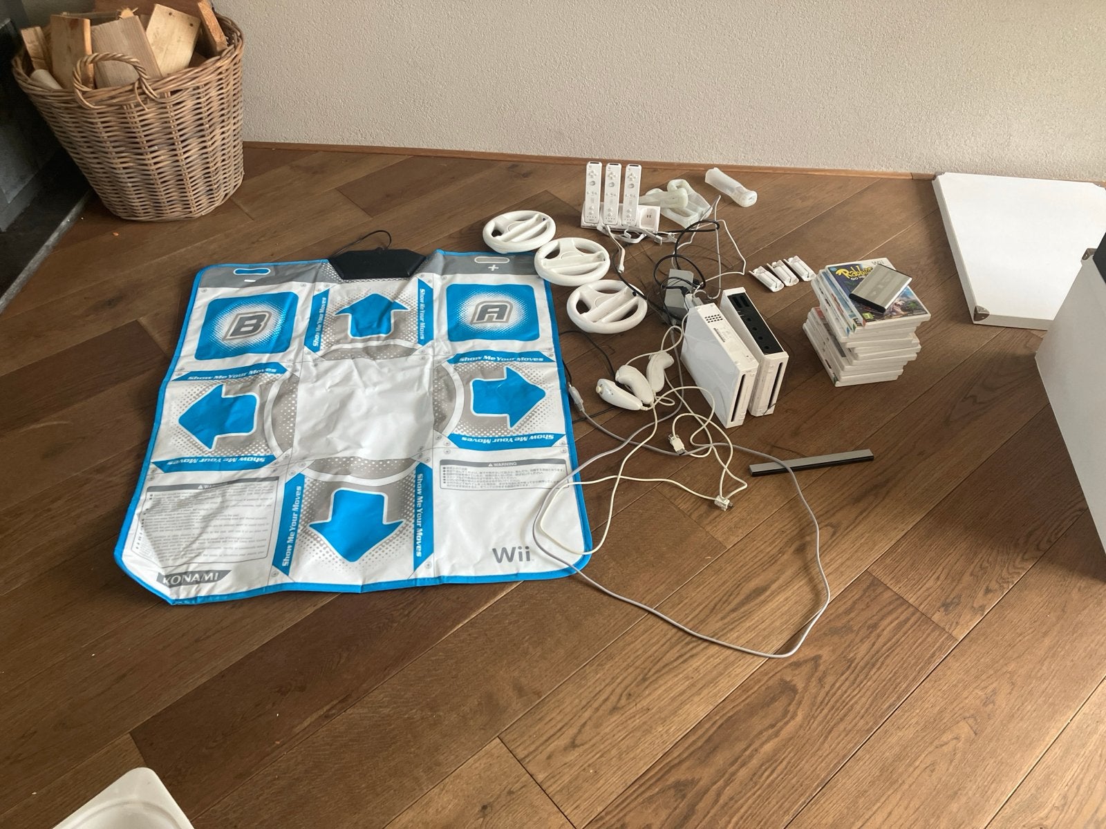 Wii Console Bundel met Accessoires en Games, Spelcomputers en Games, Ophalen, Gebruikt, Met 3 controllers of meer, Met games