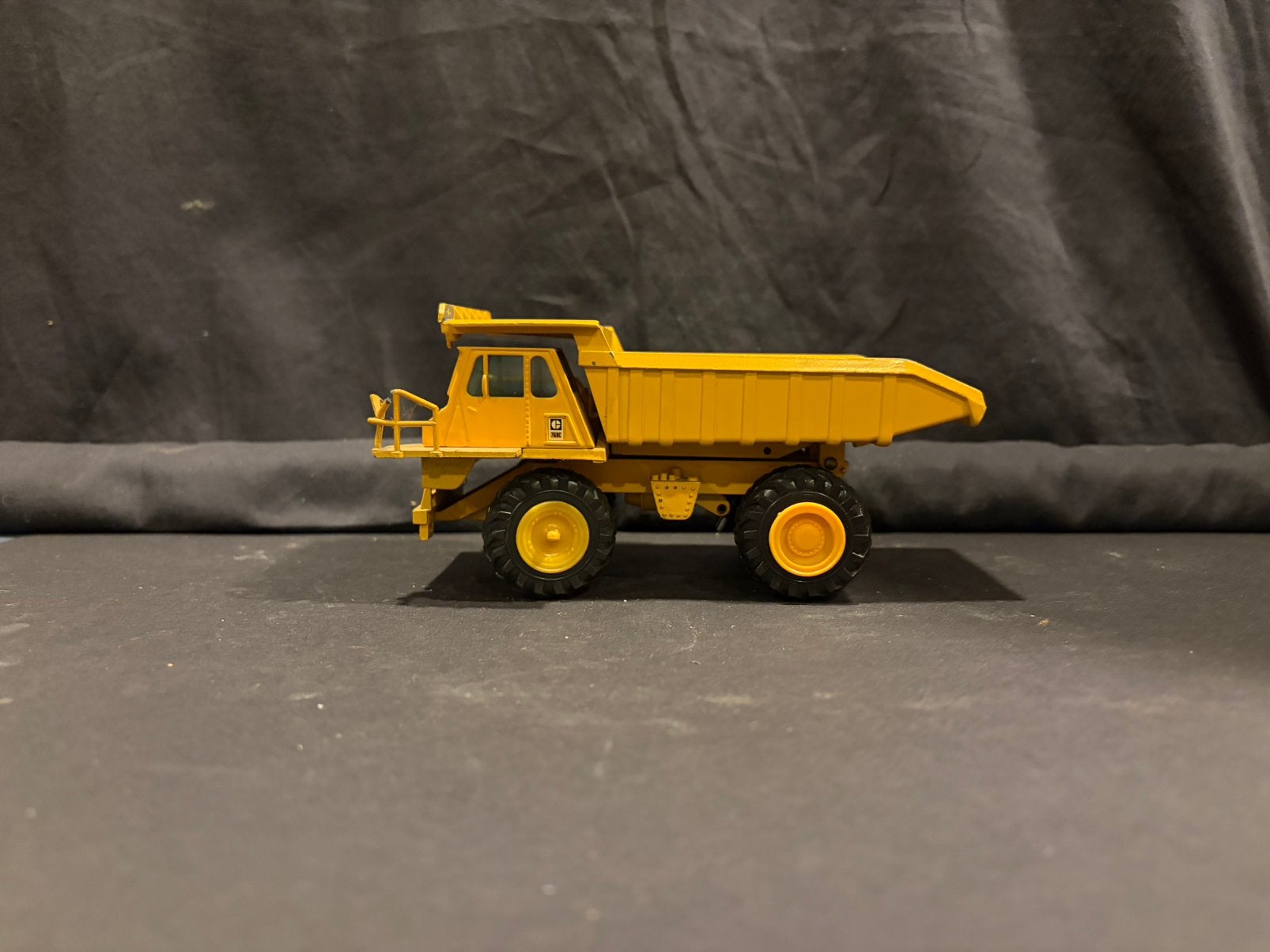 NZG modelle, Hobby en Vrije tijd, Modelauto's | 1:50, Ophalen of Verzenden, Zo goed als nieuw, Bus of Vrachtwagen, NZG
