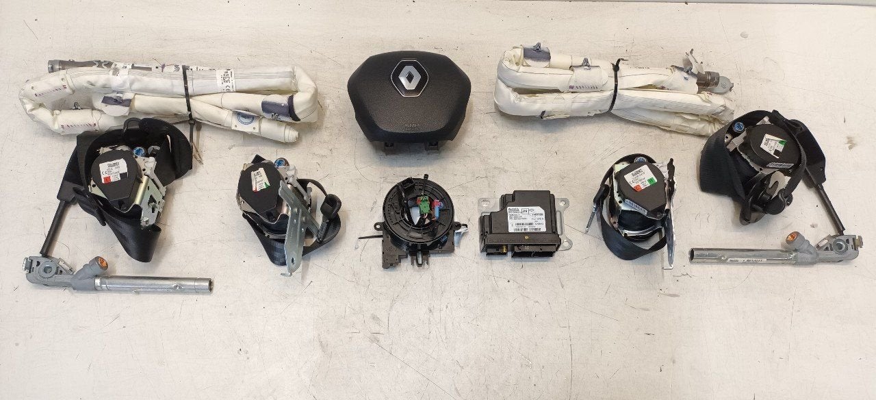 Airbag set Renault Talisman, Onderdelen@venauto.nl, Van der Ven Autorecycling B.V., Gebruikt, Ettenseweg 76, 4706 PB Roosendaal, The Netherlands