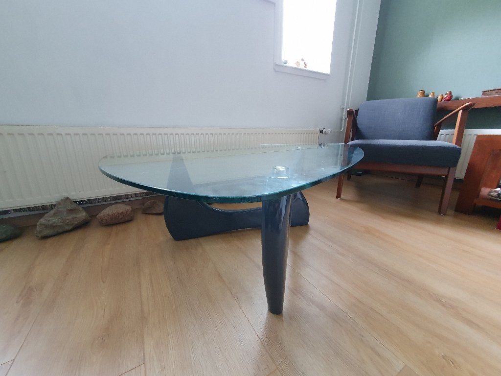 Noguchi Stijl salon tafel, Ophalen, 100 tot 150 cm, 50 tot 100 cm, Zo goed als nieuw