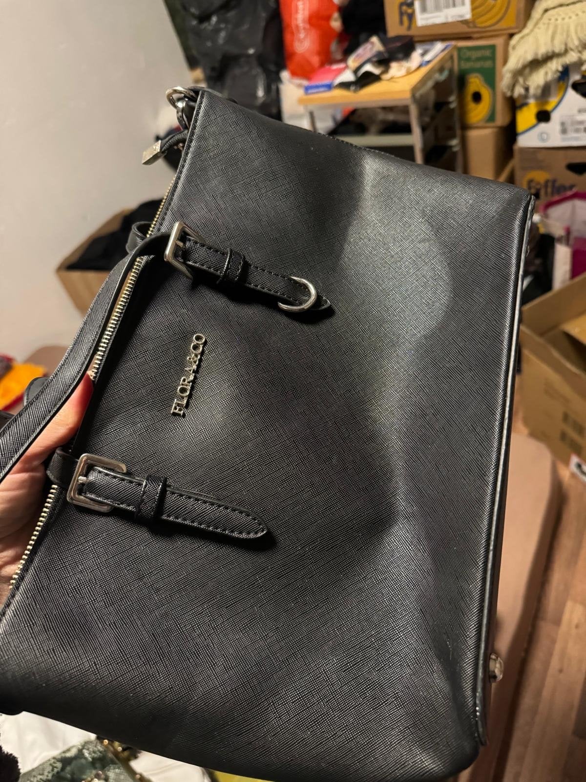 Zwarte Flora & Co Handtas - Stijlvol en Praktisch, Sieraden, Tassen en Uiterlijk, Ophalen, Gebruikt, Zwart, Handtas