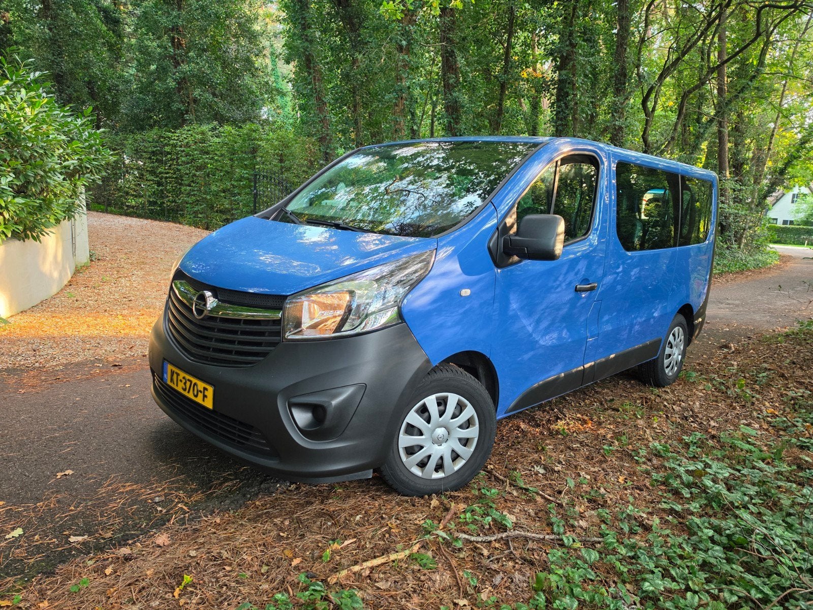 prijs verlaagd Opel Vivaro 1.6 Cdti 9 pers  2016 Blauw, Auto's, Voorwielaandrijving, 125 pk, Vivaro, 2000 kg