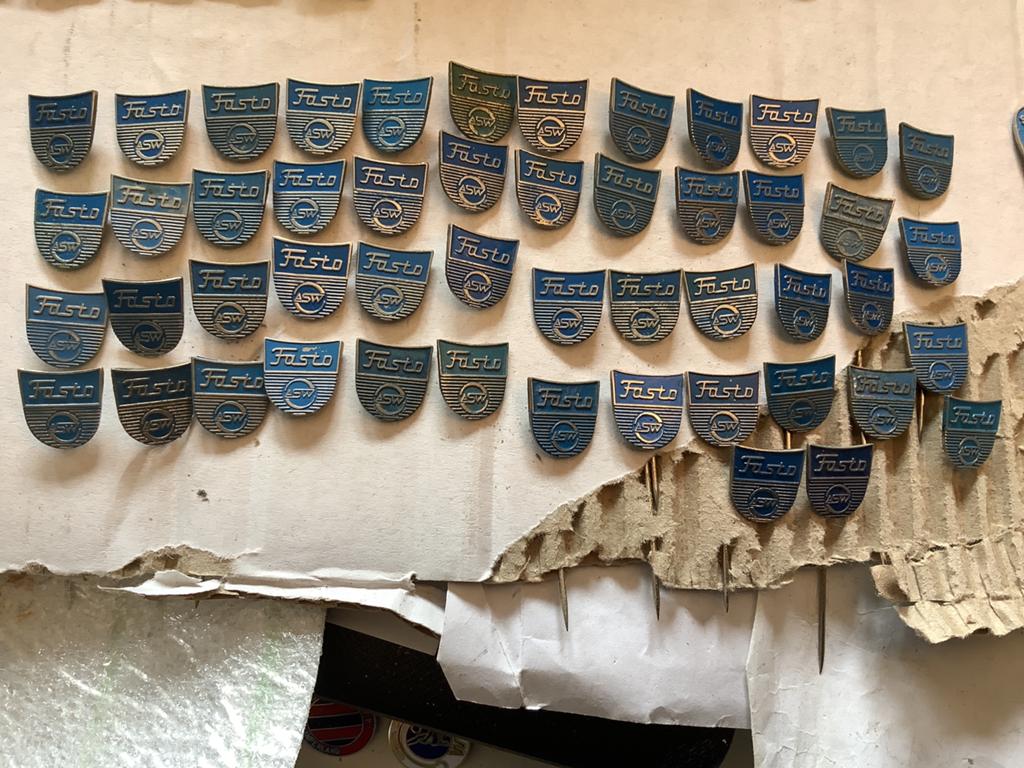 50 speldjes Fasto, Ophalen of Verzenden, Gebruikt, Overige onderwerpen