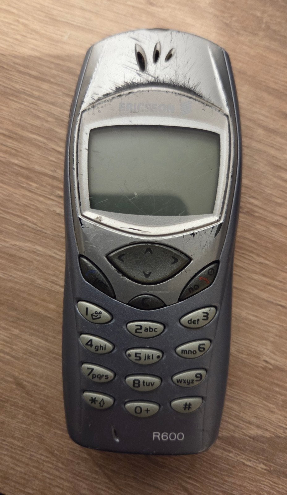 oude Ericsson mobiel, Ophalen of Verzenden, Geen camera, Zwart