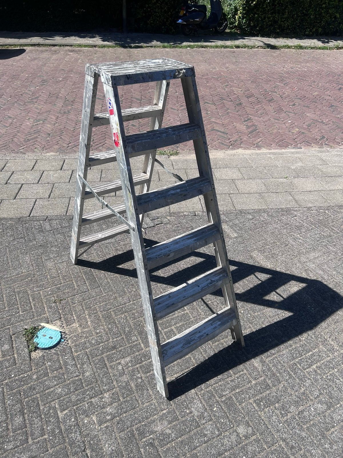 Stevige metalen trap met 5 treden, Doe-het-zelf en Verbouw, Ophalen, Gebruikt, Trap, Minder dan 2 meter