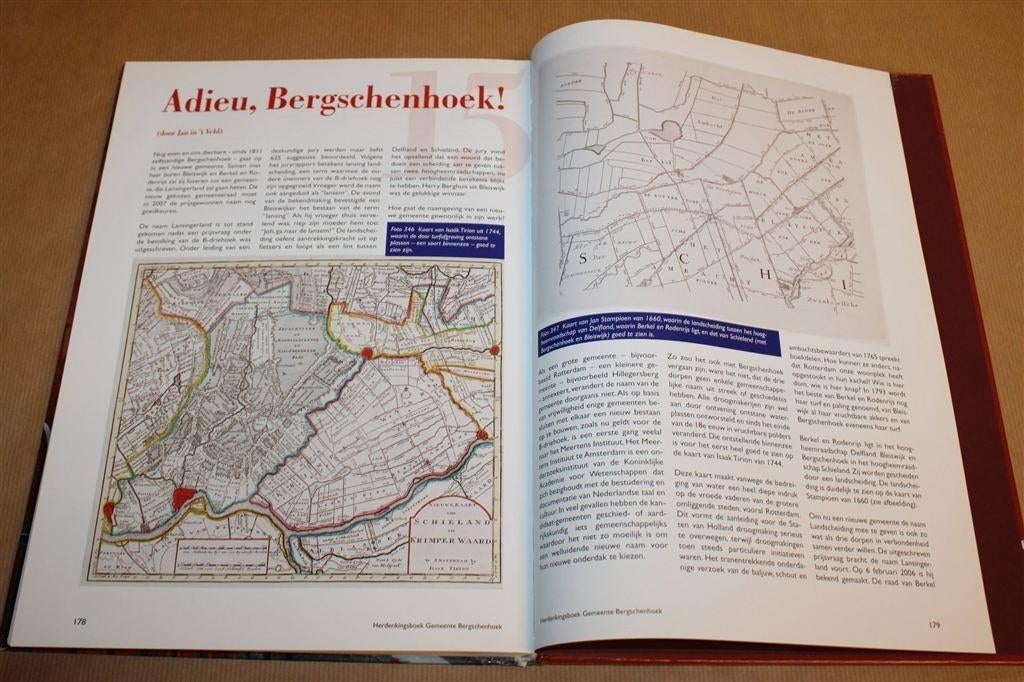 Over Hoeksenaren — Herdenkingsboek Bergschenhoek, Ophalen of Verzenden, Gelezen