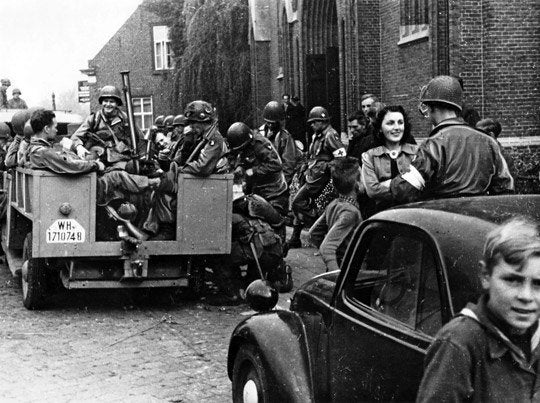 Vervoer-Beroepen-Foto-O- 570     Repro-Eindhoven-Militair, Verzamelen, 1980 tot heden, Foto, Nieuw, Ophalen of Verzenden