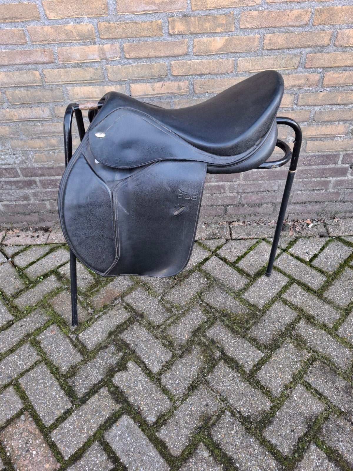 tekna springzadel 17.5, Ophalen of Verzenden