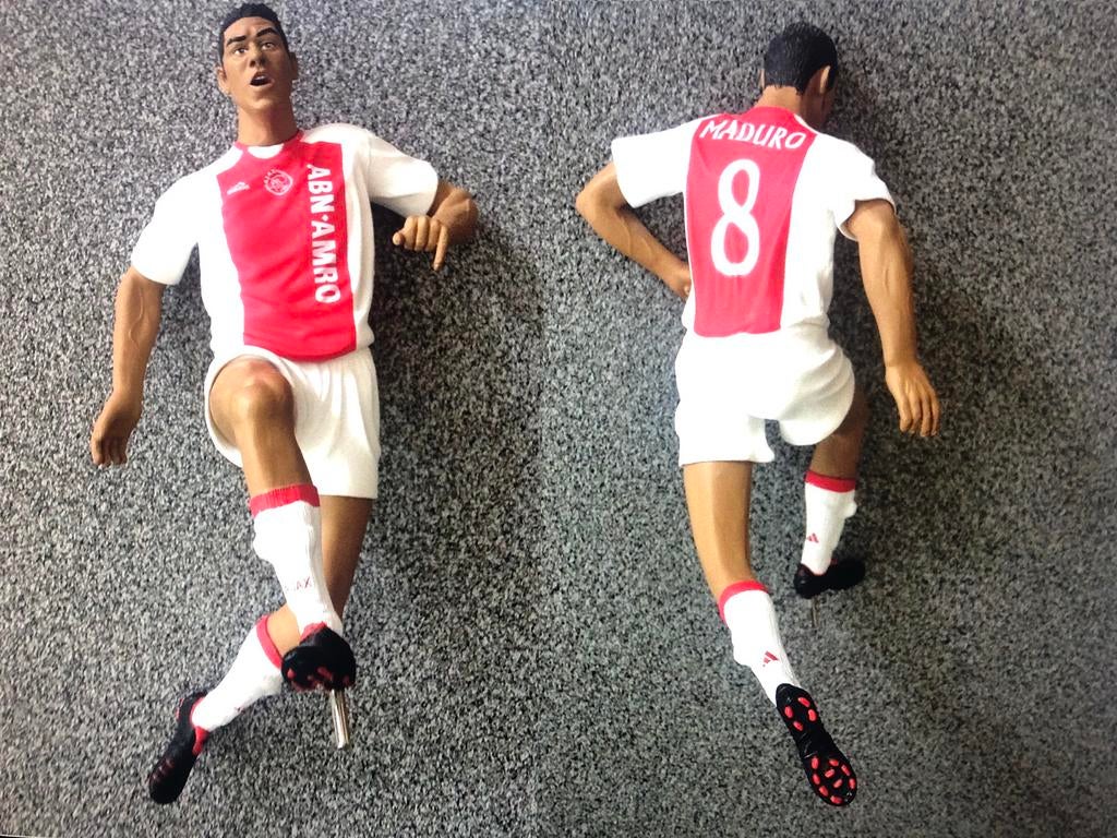 Ajax Maduro Voetbalbeeldje - ABN AMRO - Nummer 8, Verzamelen, Ophalen of Verzenden, Zo goed als nieuw, Ajax, Beeldje of Poppetje