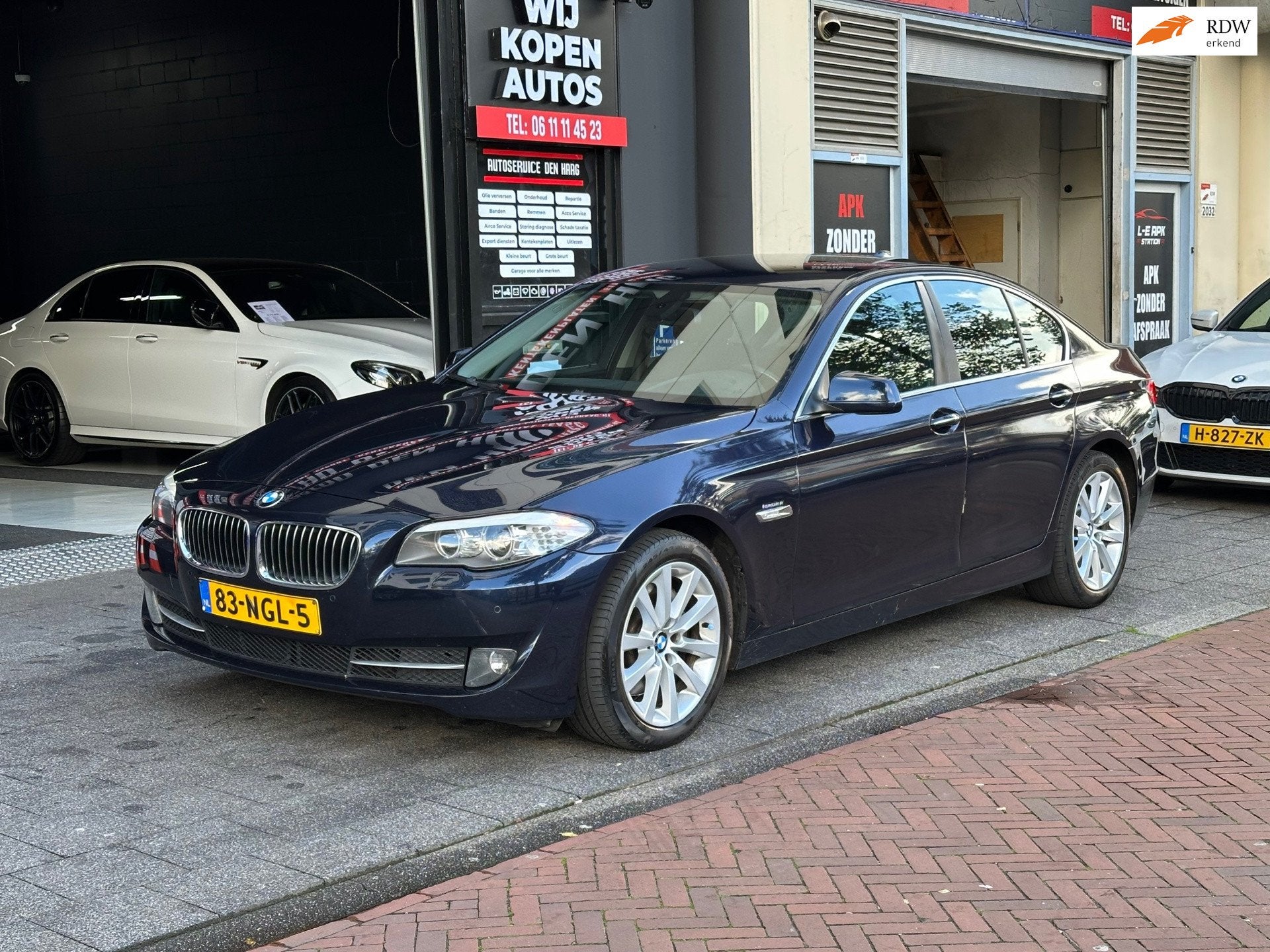 BMW 5-serie 528i Executive Automaat Navi Clima Camera, Auto's, Gebruikt, 2000 kg, 2996 cc, Origineel Nederlands