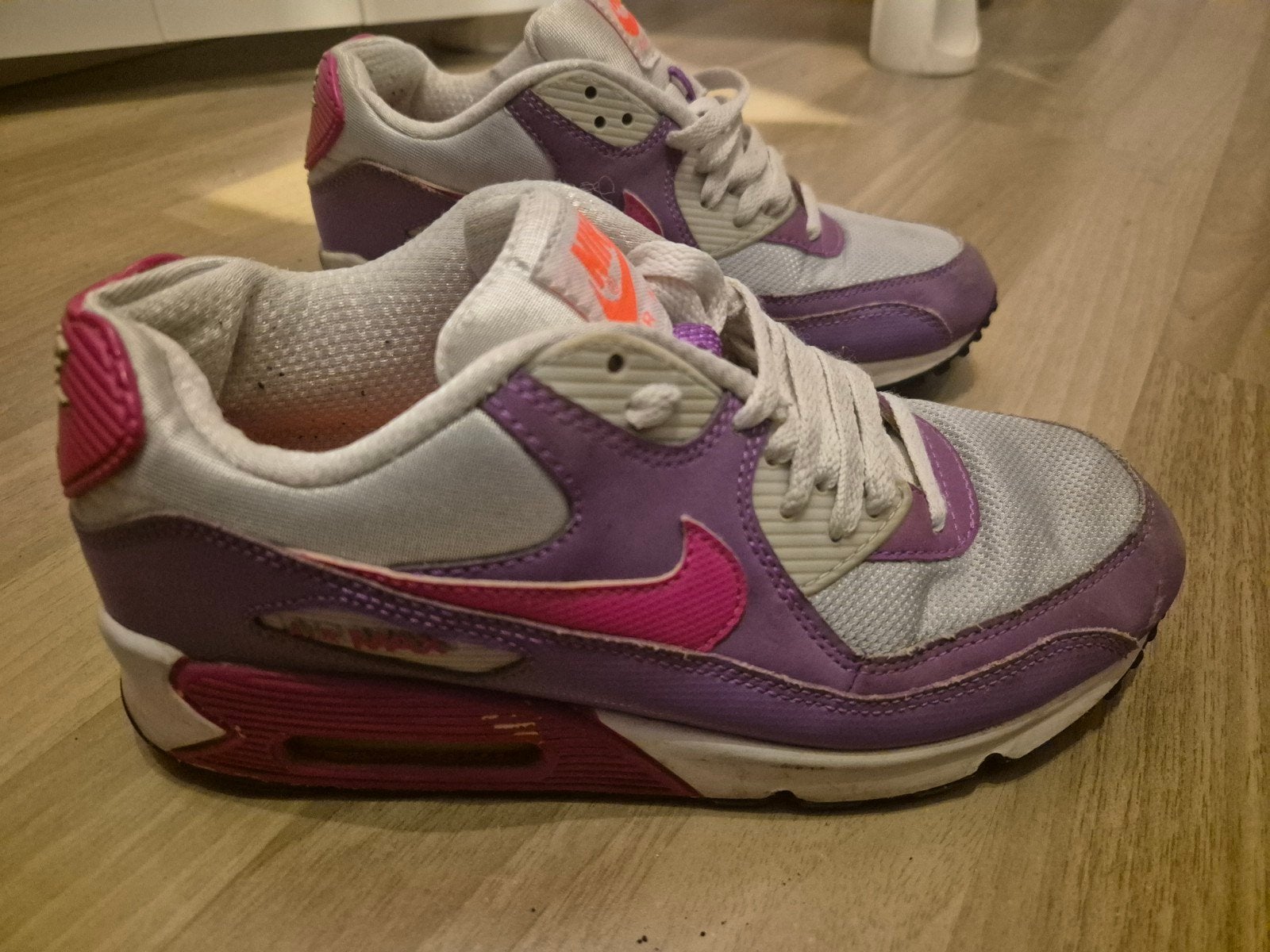 Nike Air Max 90 - Paars/Roze Sneakers maqt 38.5, Kleding | Dames, Schoenen, Overige kleuren, Nike, Ophalen of Verzenden, Sneakers of Gympen