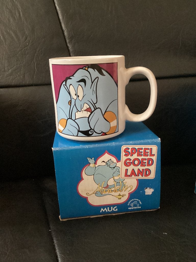 DISNEY MOK THE GEENY ALADIN, Verzamelen, Disney, Ophalen of Verzenden, Overige figuren, Zo goed als nieuw, Servies