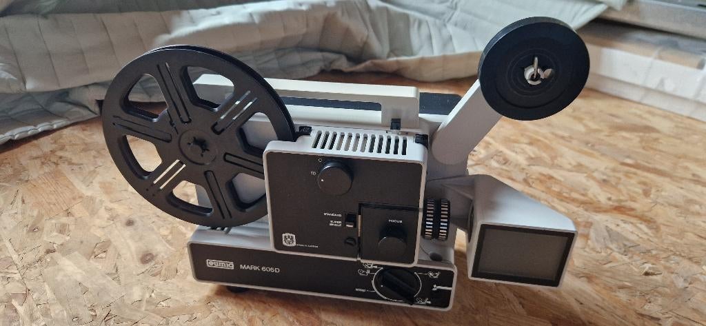 Eumig Mark 605D Filmprojector, Super & Stnd 8, Daylight View, Ophalen, 1960 tot 1980, Projector