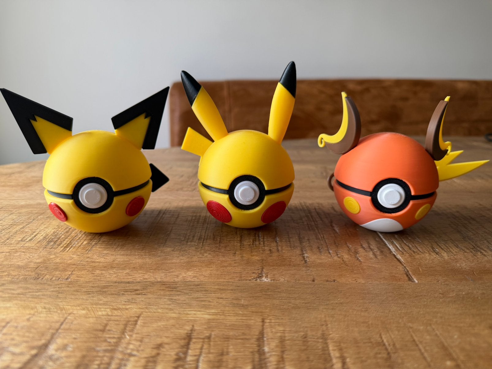 Pichu Pikachu Raichu pokeball set #pokemon, Ophalen of Verzenden, Nieuw