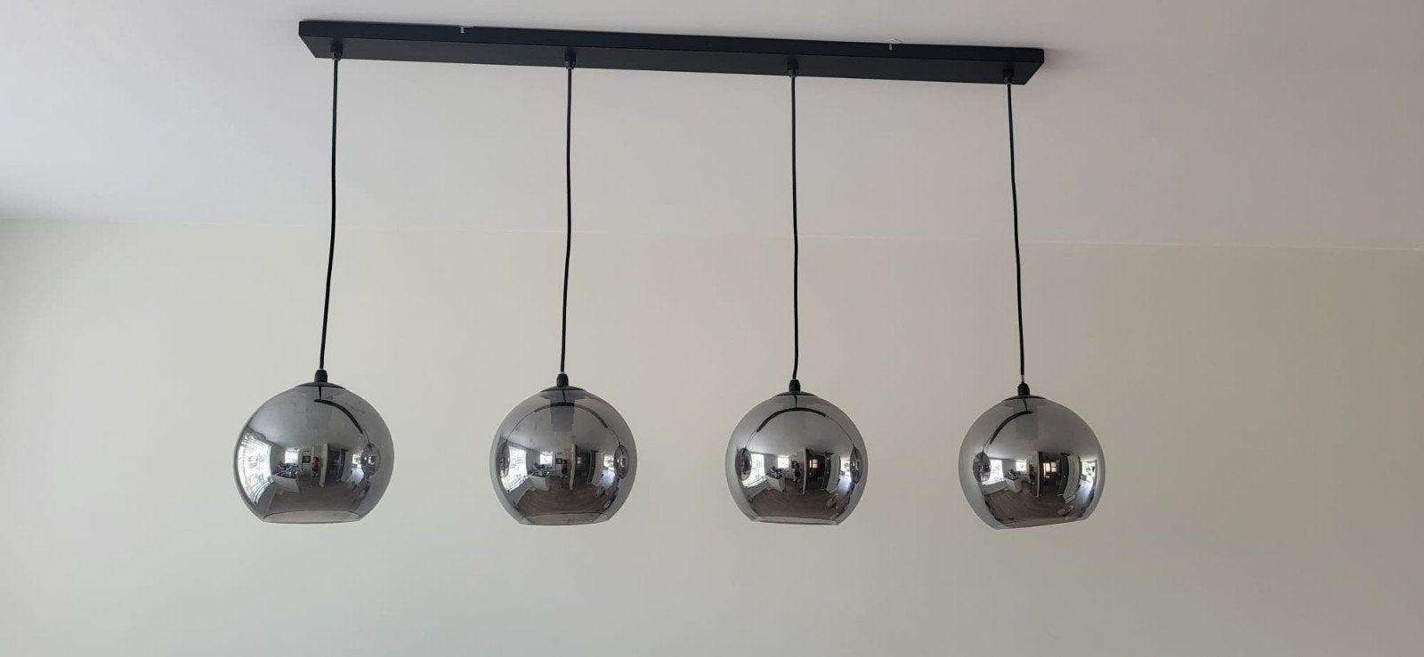 Mooie hanglamp met bollen,  smoke glas, Ophalen, Zo goed als nieuw, Glas