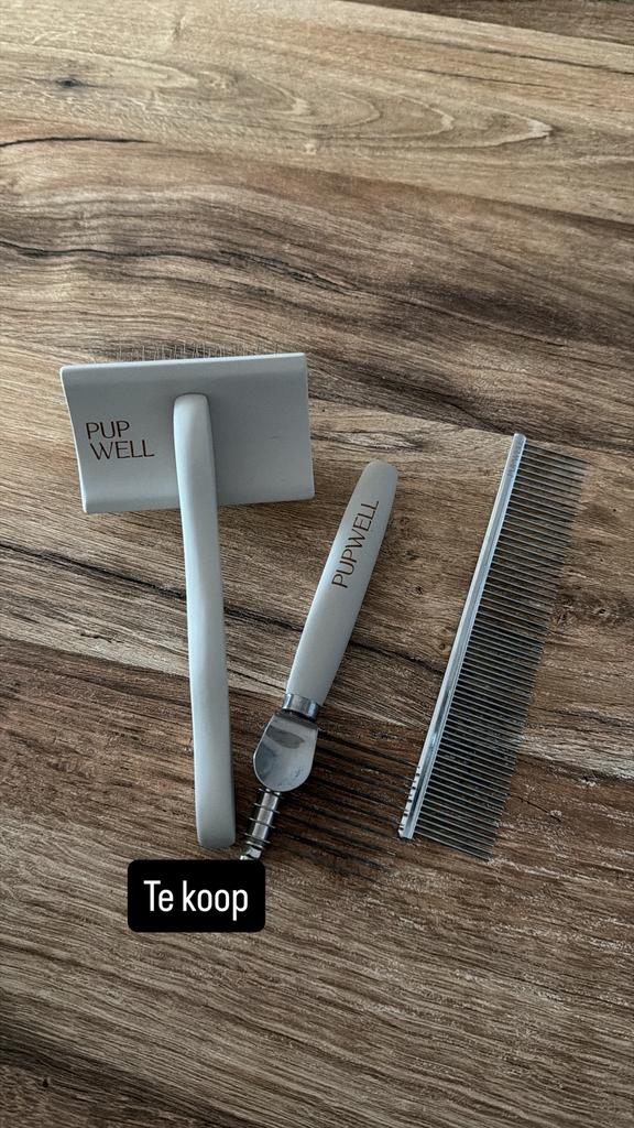 Pupwell kammen, Dieren en Toebehoren, Honden-accessoires, Ophalen of Verzenden, Zo goed als nieuw