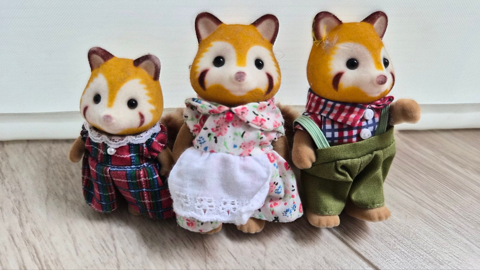 Sylvanian Families Wasbeer Familie - 3 Figuren, Ophalen of Verzenden, Zo goed als nieuw, Jongen of Meisje