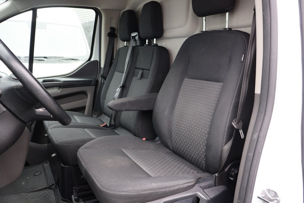 Ford Transit Custom 2.0 TDCI L1 H1 Trend Imperiaal Trekhaak, Voorwielaandrijving, Stof, 4 cilinders, Wit