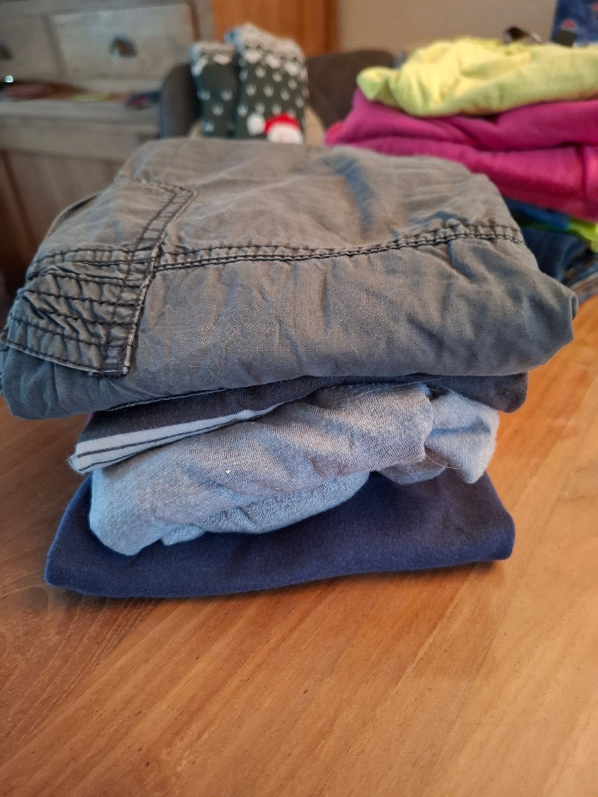 Jongenskleding maat 110 - Broek, T-shirts en longsleeve, Kinderen en Baby's, Kinderkleding | Maat 110, Ophalen of Verzenden, Gebruikt