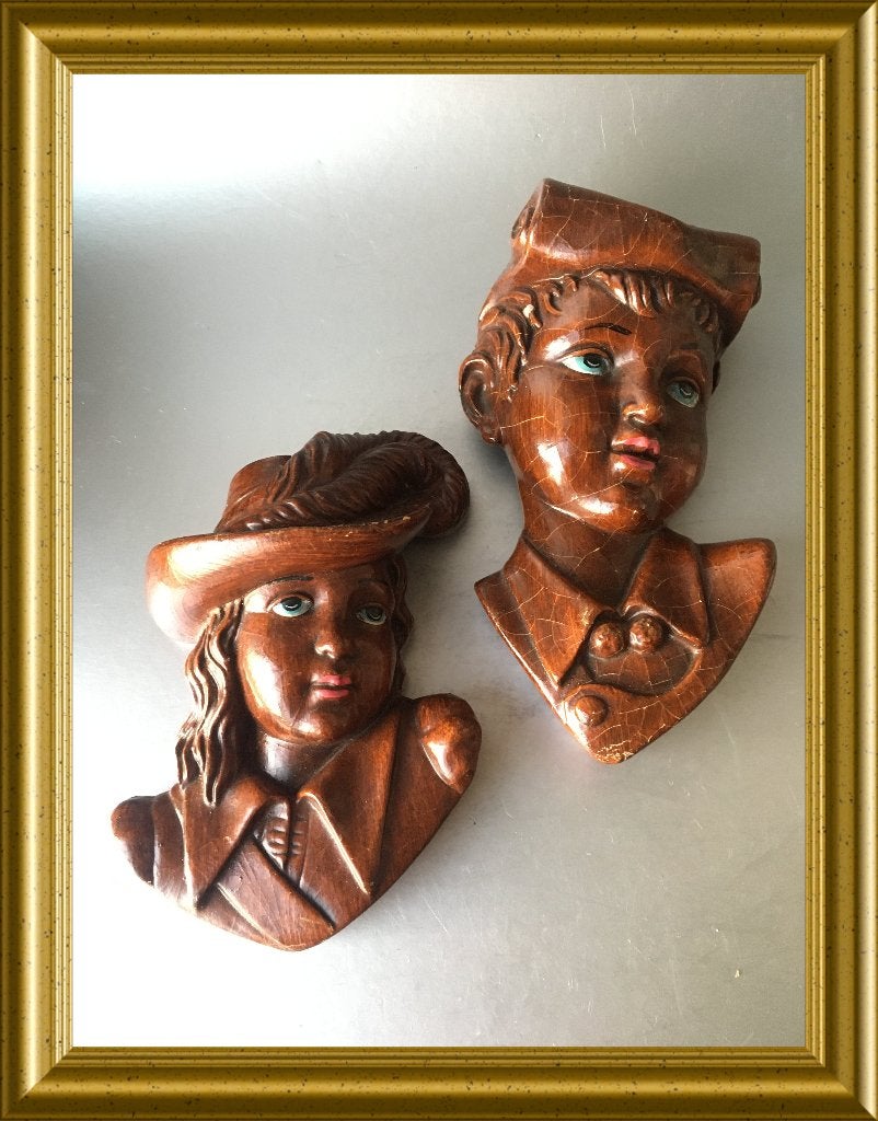 Twee oude Italiaanse papier-maché muurhangers: wanddecoratie, Antiek en Kunst, Ophalen of Verzenden