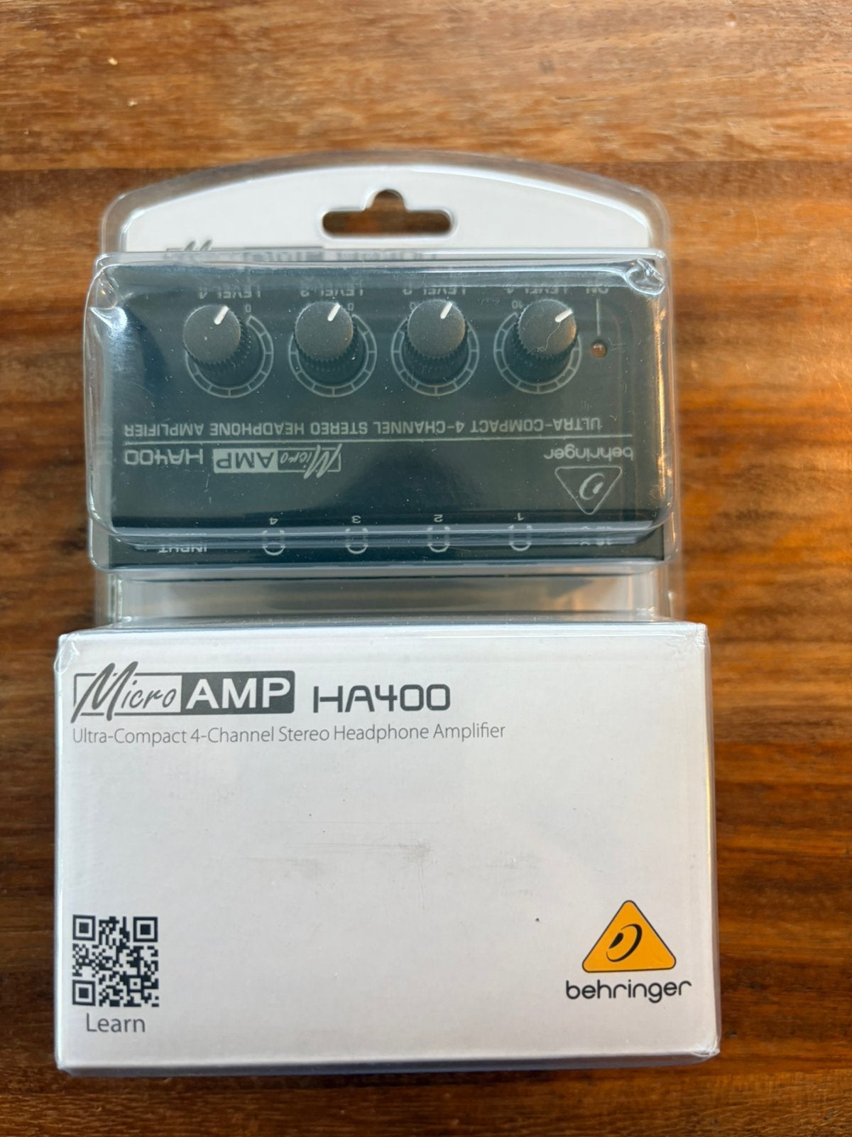 Nieuwe Behringer HA400 + POSUGEAR Audiokabel, Ophalen of Verzenden, Nieuw