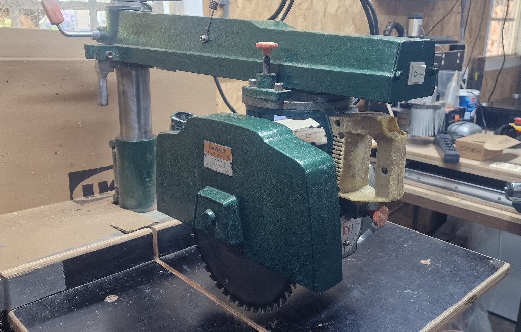 DeWalt Afkortzaag, Ophalen, Gebruikt, DeWalt, 600 tot 1200 watt