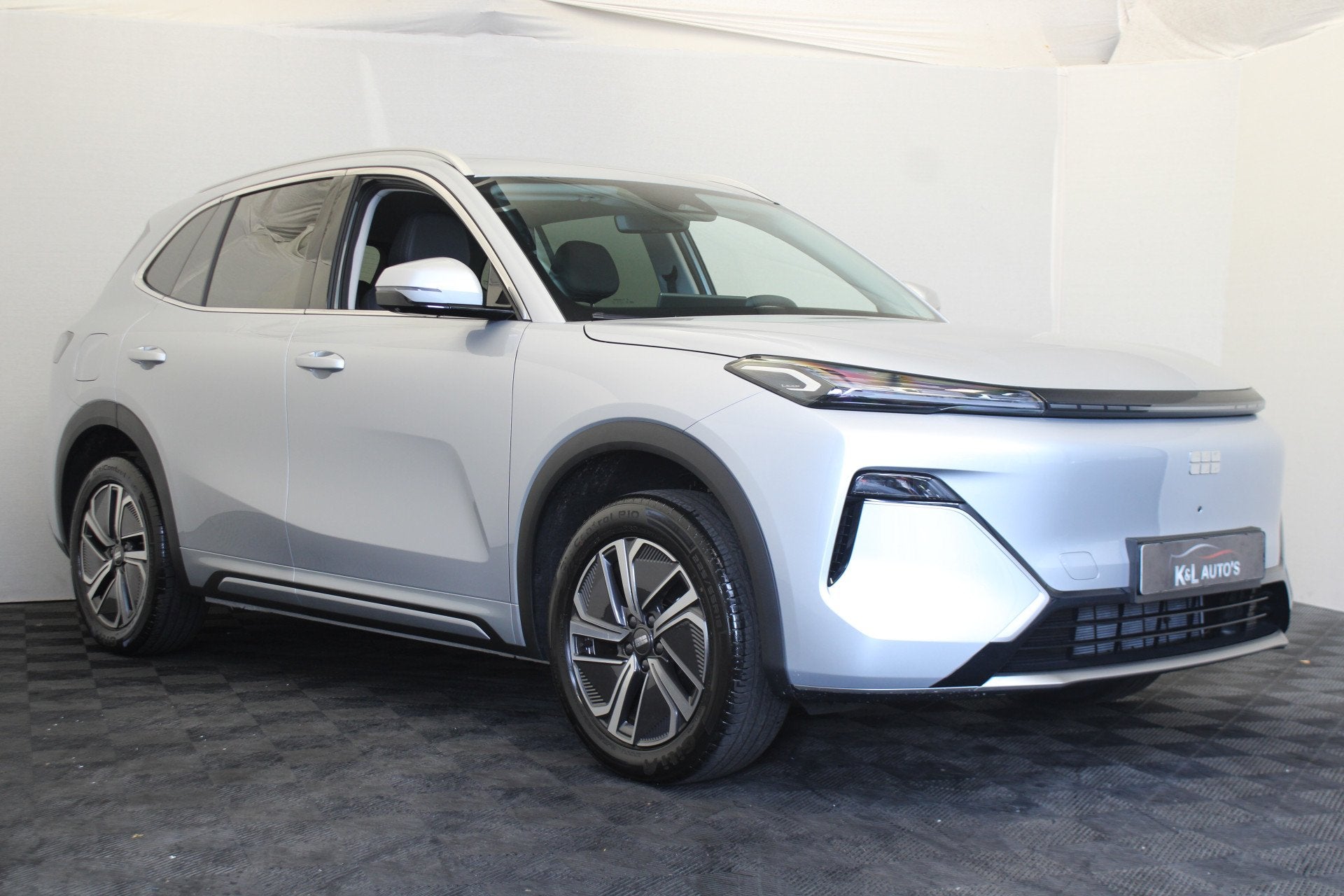GEELY Starray EM-i 1.5 Pro |Plug in Hybrid|83km Elektrisch|, Auto's, Zwart, 4 cilinders, Origineel Nederlands, Bedrijf