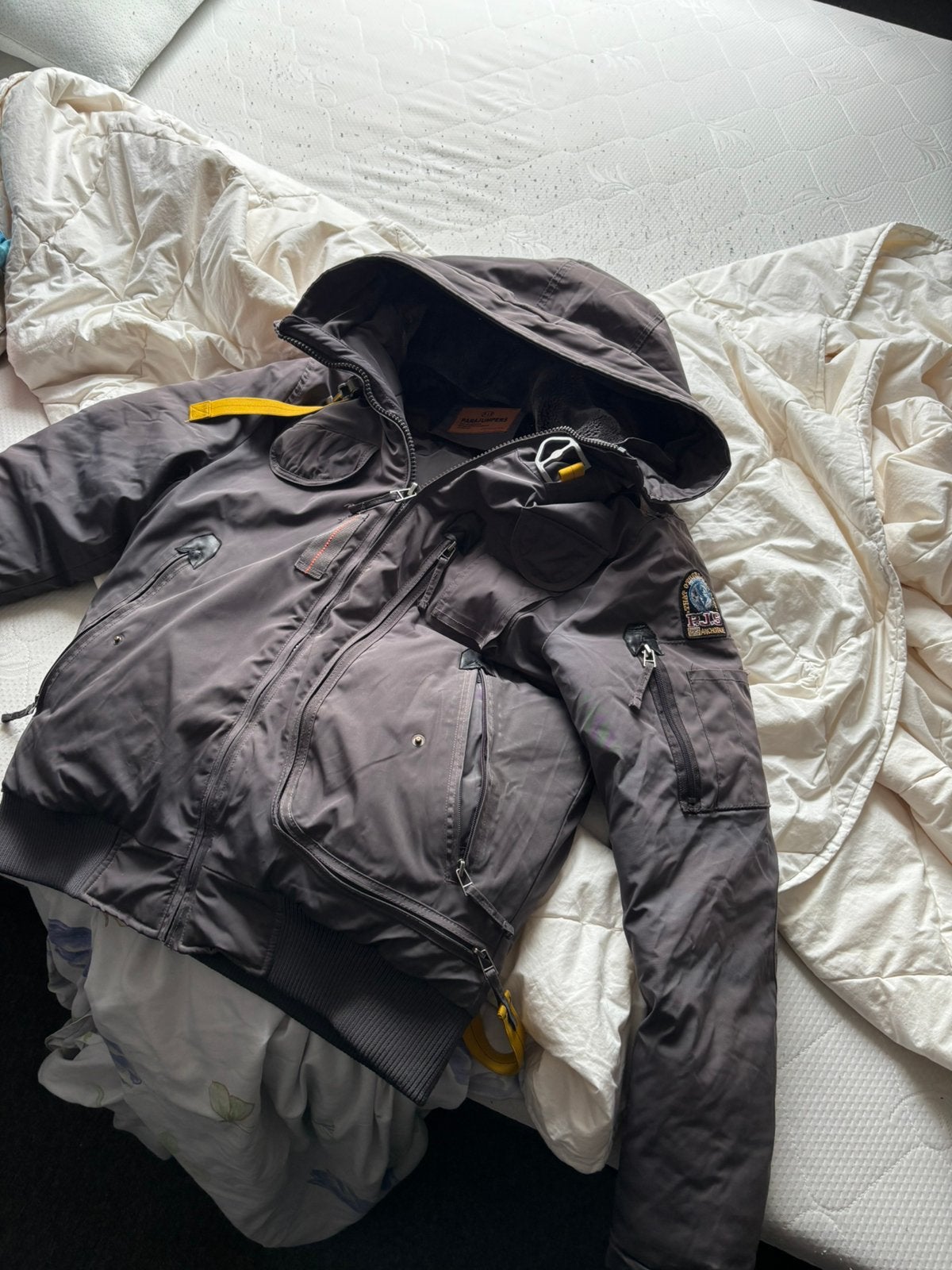 Parjumper winterjas, Verzenden, Gedragen, Maat 48/50 (M), Grijs