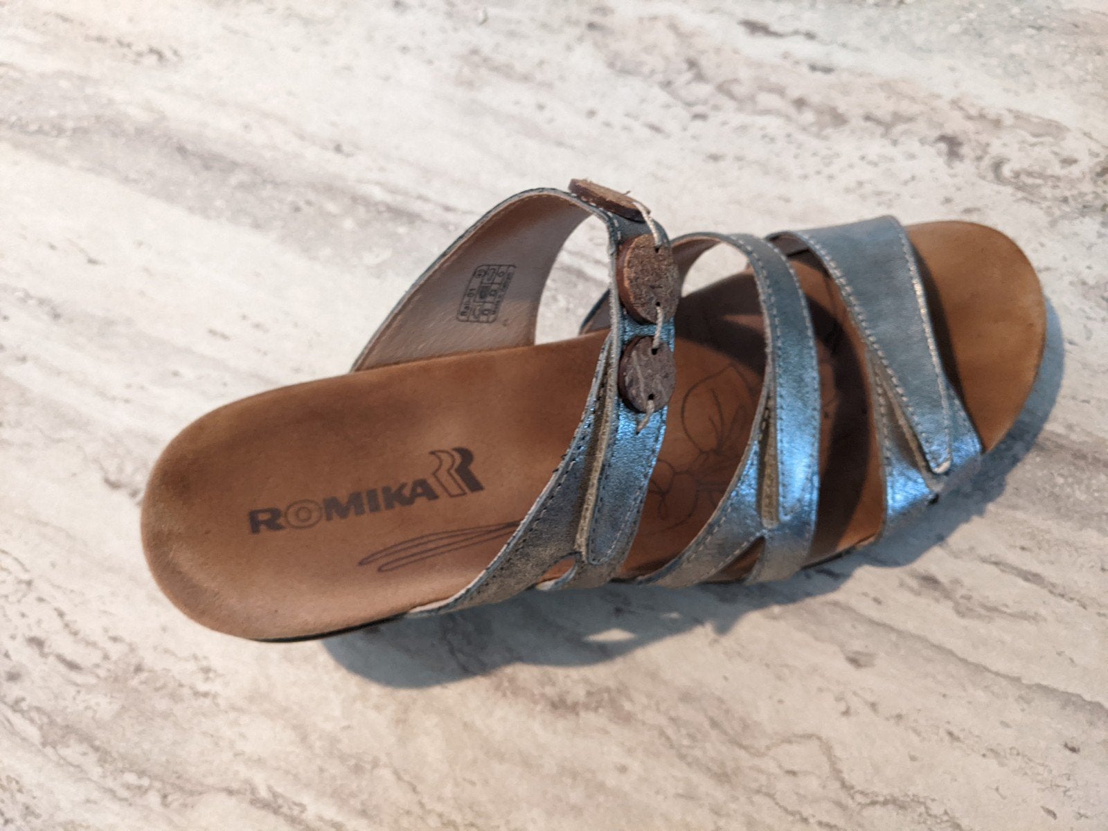 Romika damesslippers zilverkleurig maat 41, Overige kleuren, Zo goed als nieuw, Romika, Ophalen