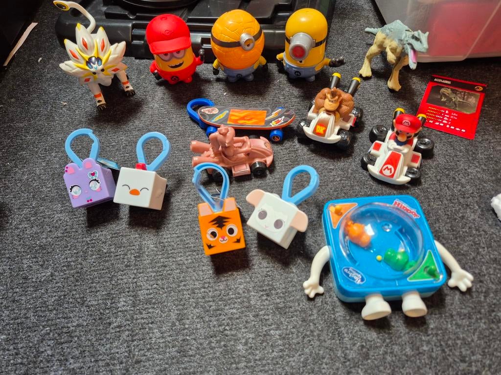 12 happy meal speeltjes mc donalds, Ophalen of Verzenden, Overige typen