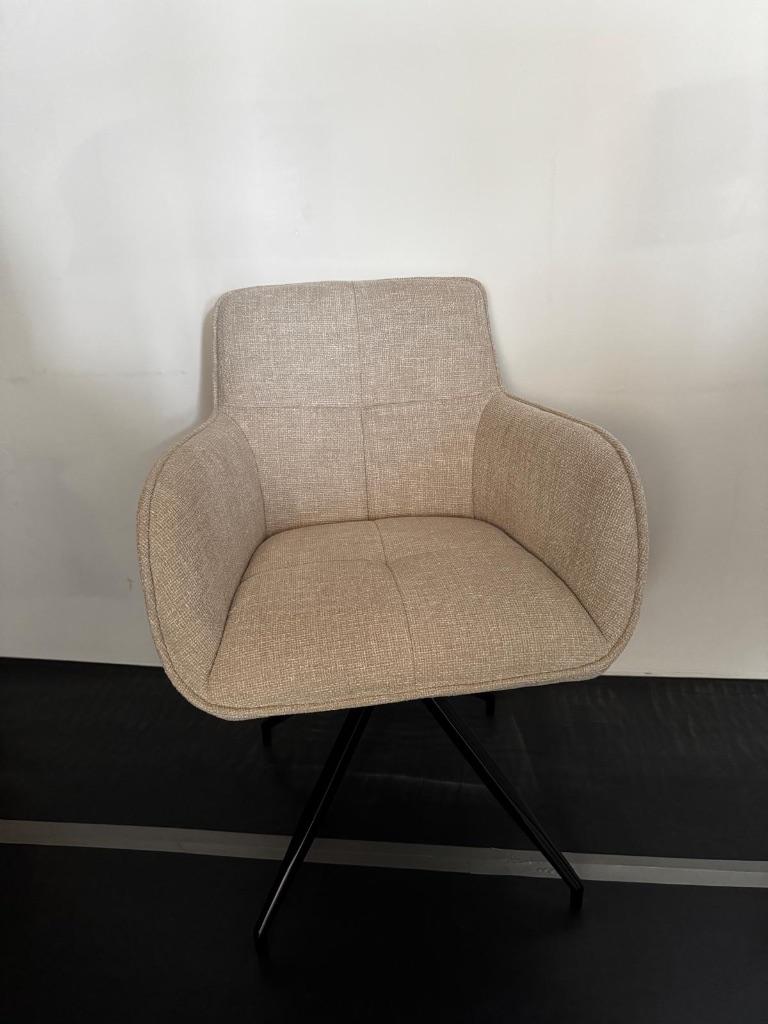 Eetkamerstoel, beige, Ophalen, Zo goed als nieuw, Overige kleuren, Eén