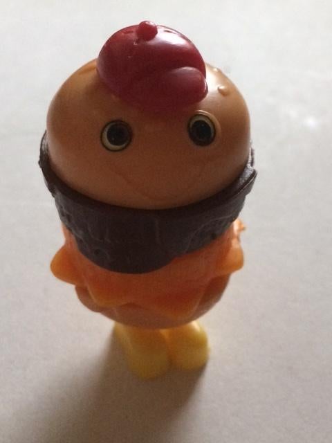 hamburger Uit ferrero surprise eieren, Verzamelen, Ophalen of Verzenden, Zo goed als nieuw