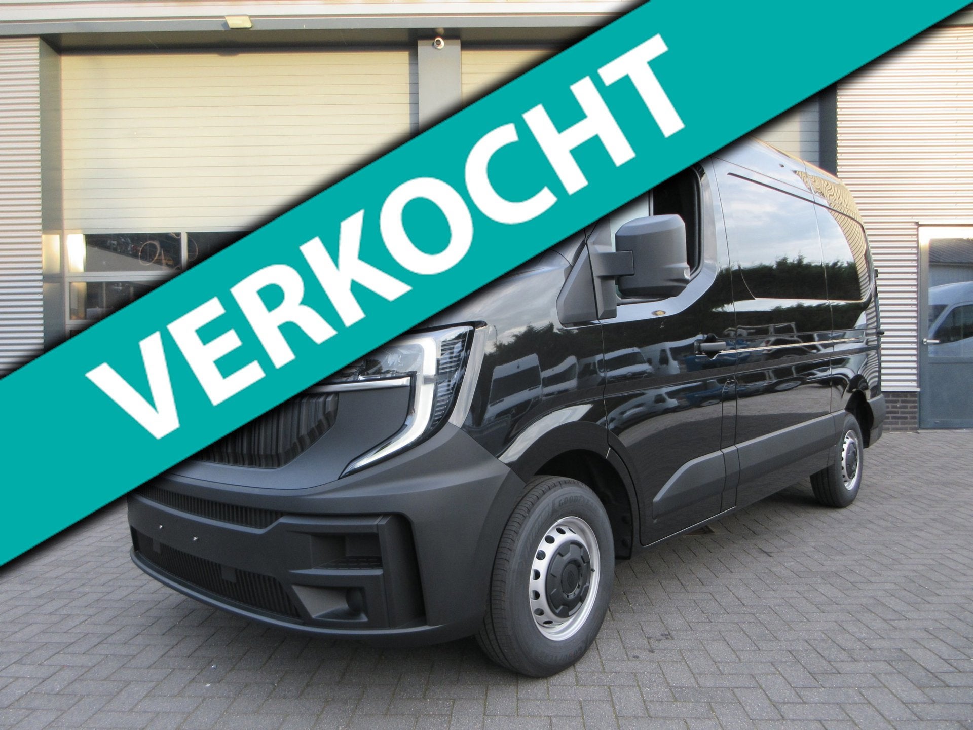 Renault MASTER E-TECH T35 L2H2 Extra long range 87 kWh navi, Gebruikt, 143 pk, Renault, 2450 kg
