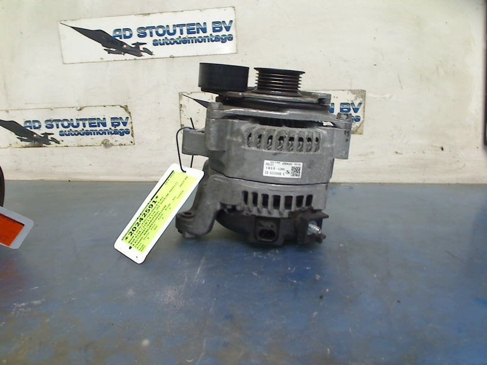 Dynamo BMW 1 serie (F20) (2015-07/2019-06) 1042110591, Gebruikt, Petuelring 130, München 80809, , Duitsland, BMW, Bayerische Motoren Werke AG