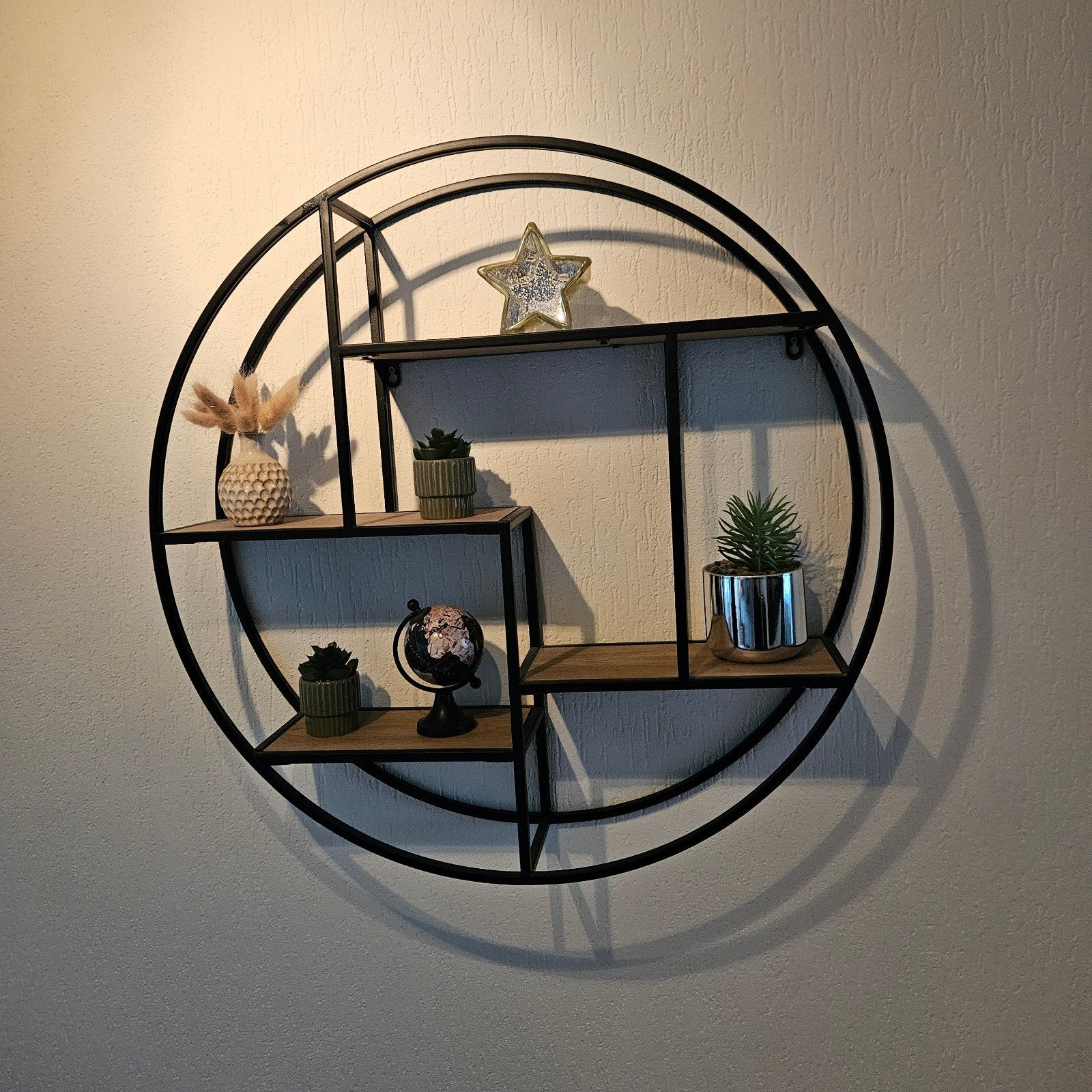 Rond wandrek met houten planken en accessoires, Ophalen, Zo goed als nieuw
