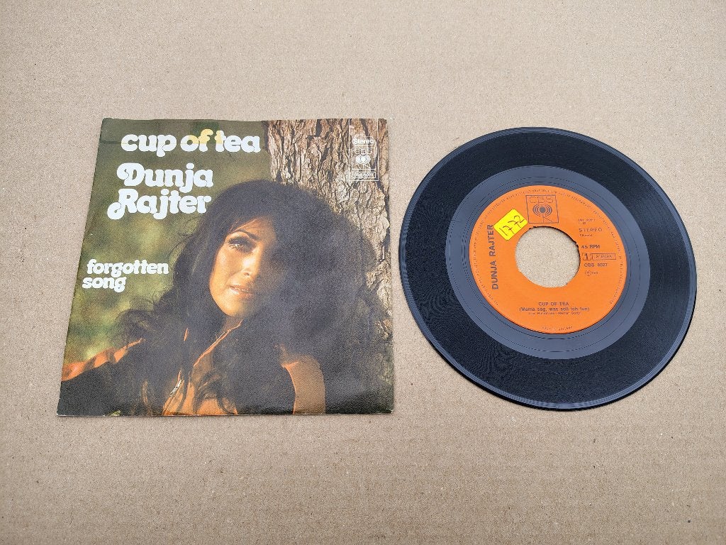 7" Single: Dunja Rajter - Cup Of Tea (1972), Ophalen of Verzenden, Gebruikt, 7 inch, Pop