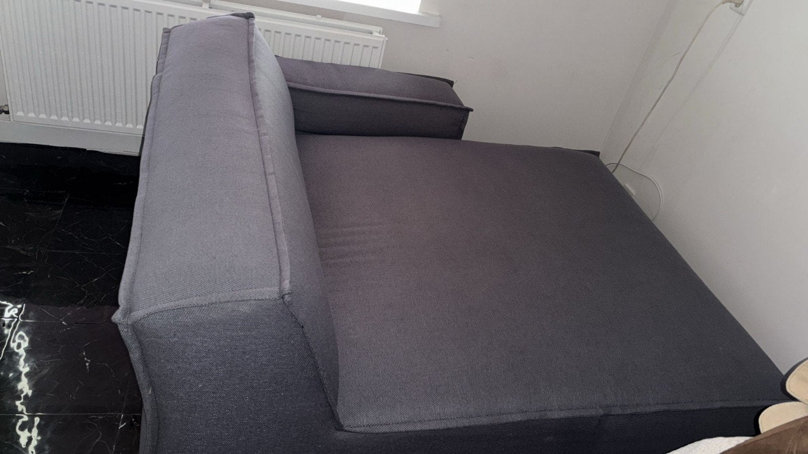 LAUNGE/ UMIX bank als NIEUW, Tweepersoons, Zo goed als nieuw, 120 cm, Grijs