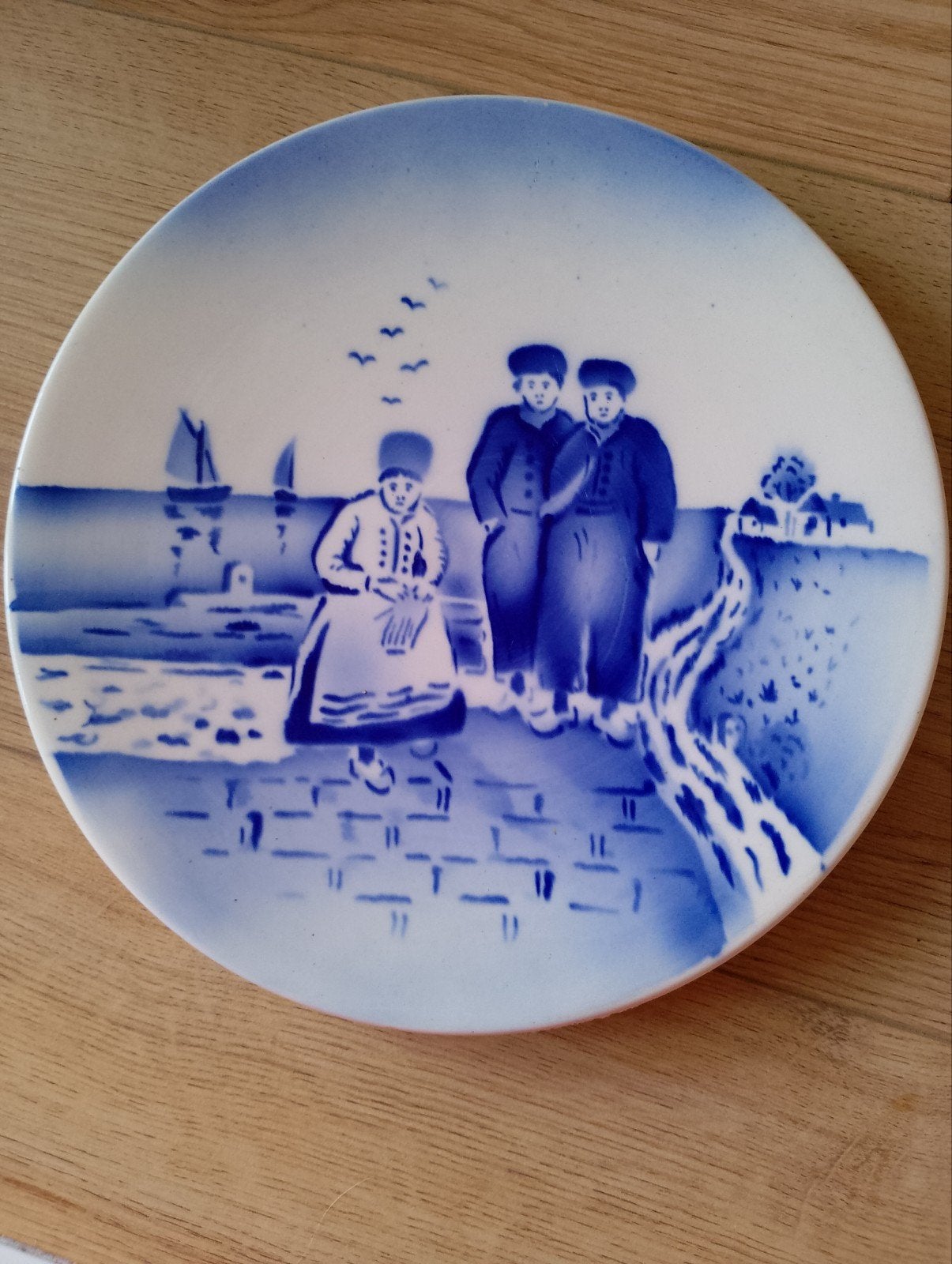 Delfts blauw bord met traditionele Hollandse scène, Ophalen of Verzenden