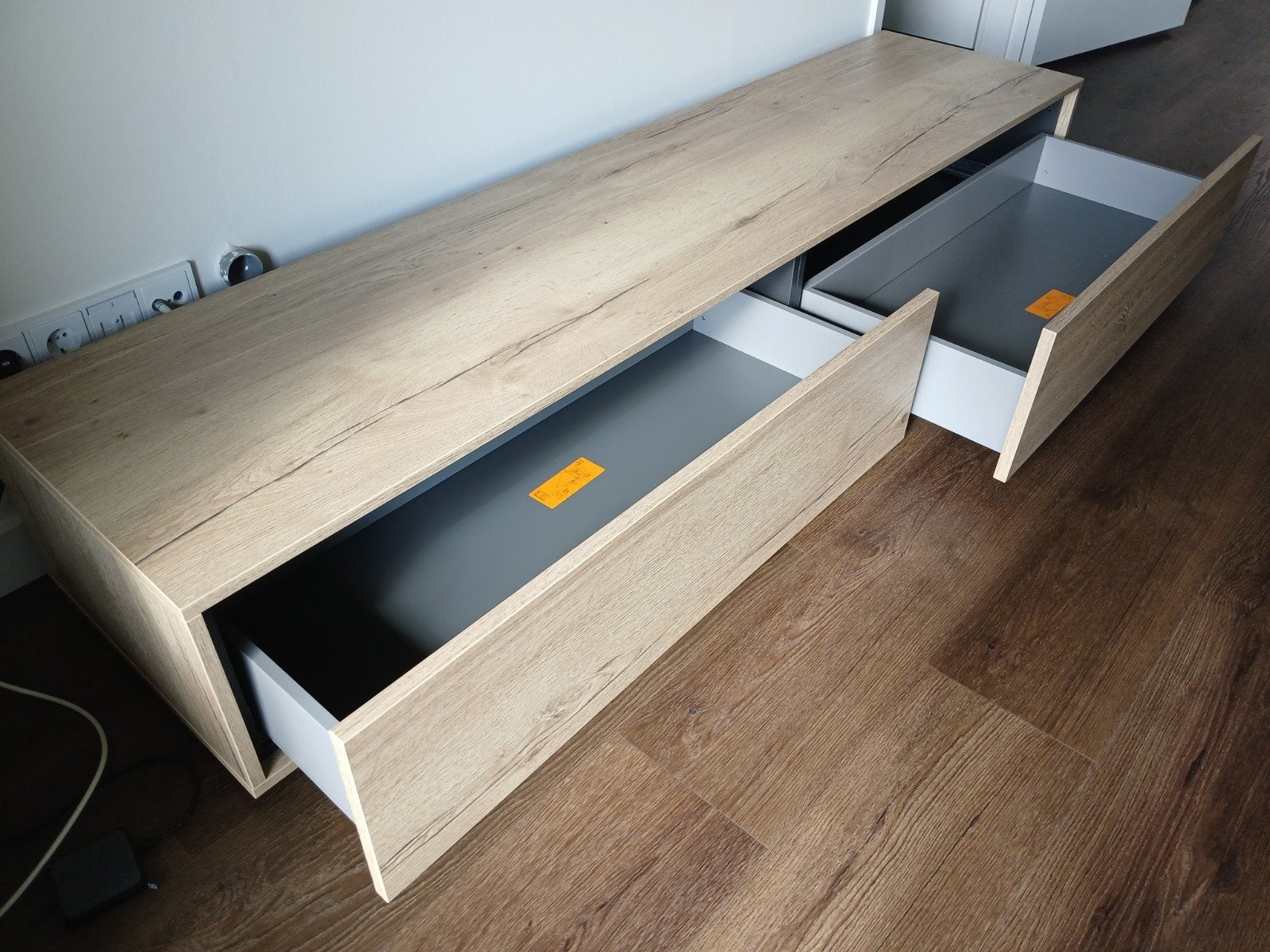 houten kast nieuw met tip-on lades, Ophalen