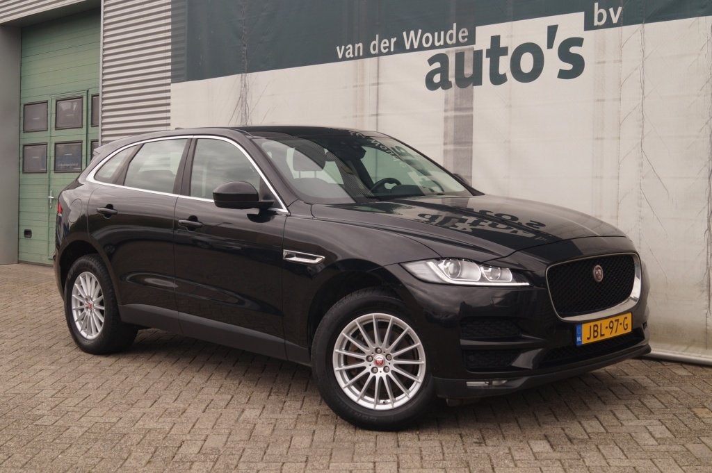 Jaguar F-Pace 2.0d 180pk AWD Prestige -LEER-NAVI-CAM-ECC-, Dealer onderhouden, Gebruikt, 4 cilinders, 2000 kg
