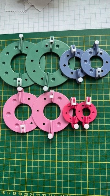 Pompom- makers, Overige thema's, Gereedschap of Toebehoren, Nieuw, Meerkleurig
