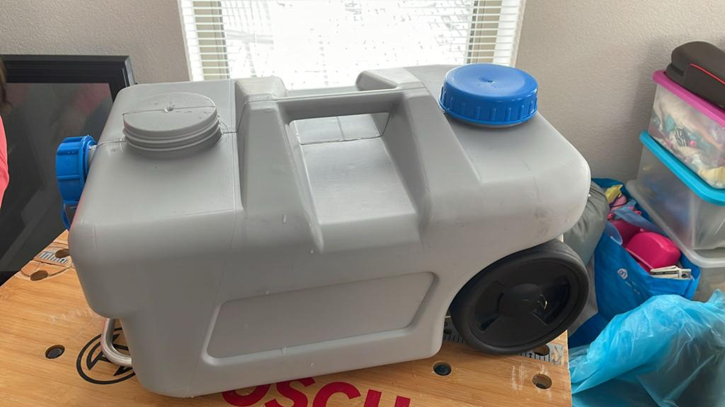 Vuilwatertank gebruikt, Ophalen, Gebruikt