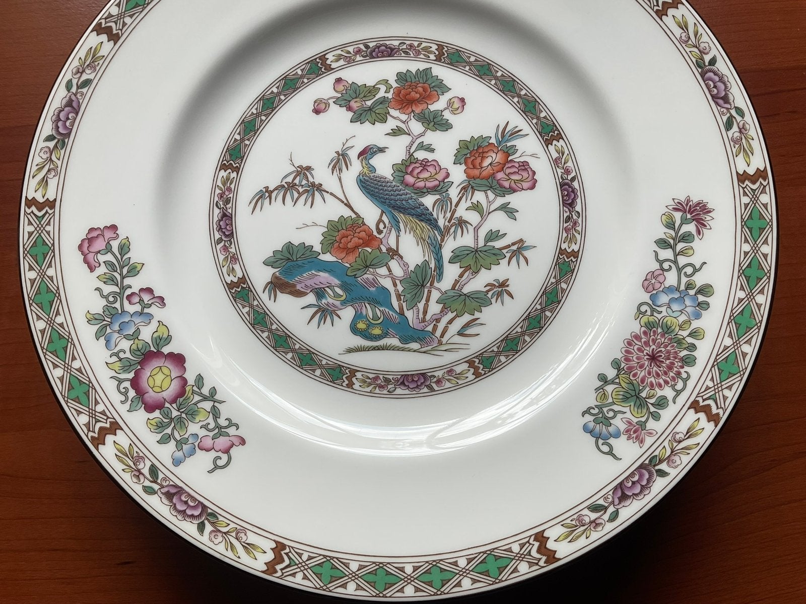 Wedgwood KUTANE CRANE dinerborden, Ophalen of Verzenden, Zo goed als nieuw, Bord(en), Wedgwood