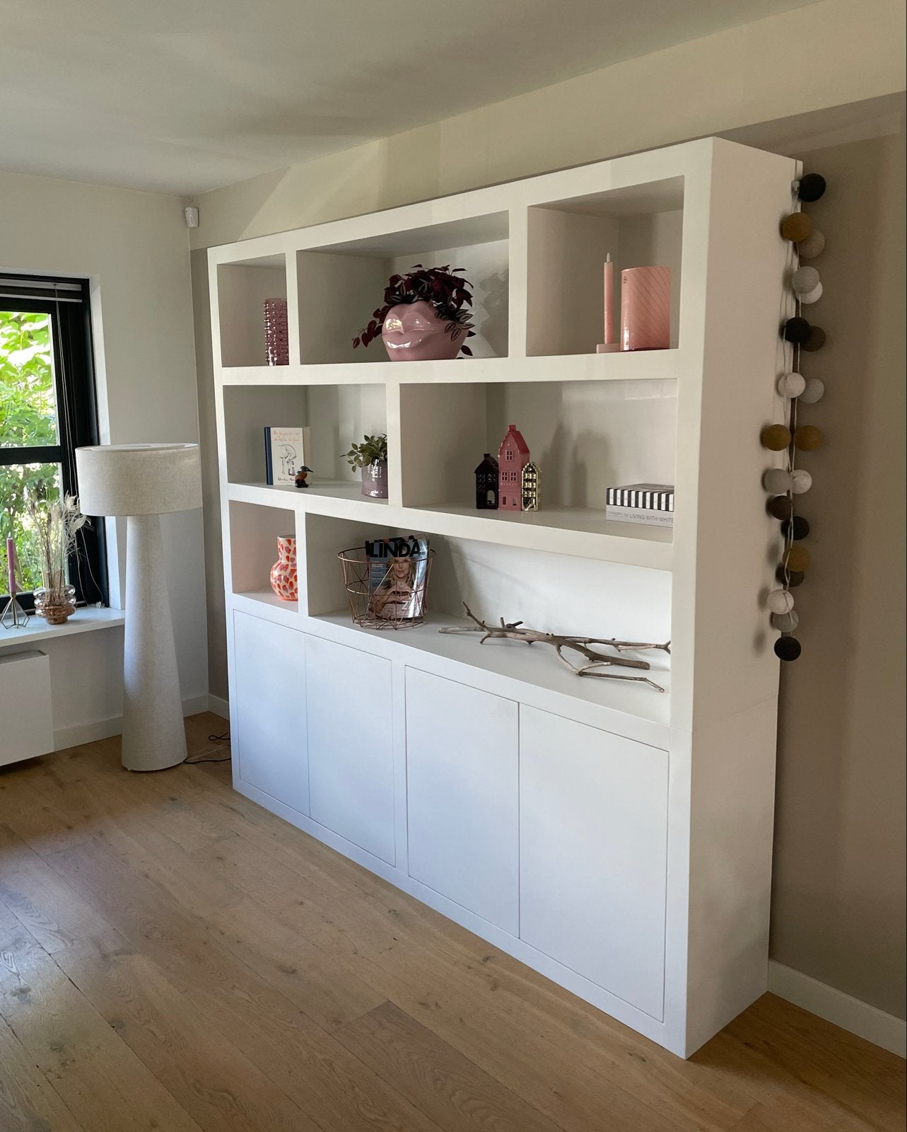 Toffe kast met open vakken en deuren, Minder dan 50 cm, 200 cm of meer, Ophalen of Verzenden, Zo goed als nieuw