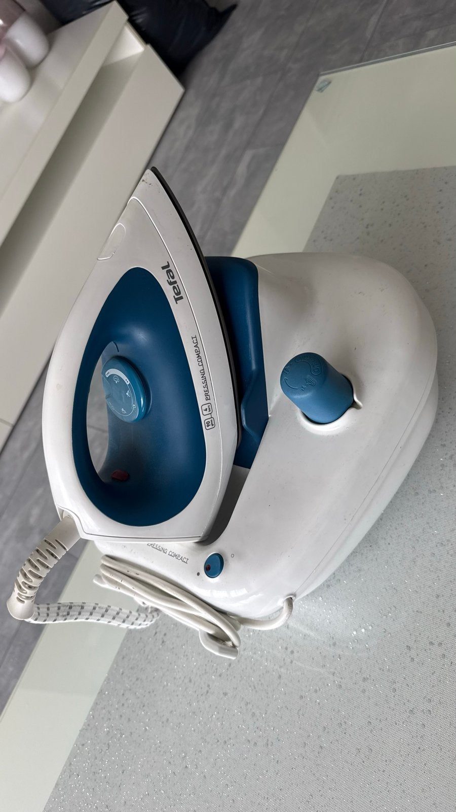 Tefal stoomstrijkijzer - Werkt perfect, Witgoed en Apparatuur, Ophalen, Gebruikt, Strijkijzer met snoer