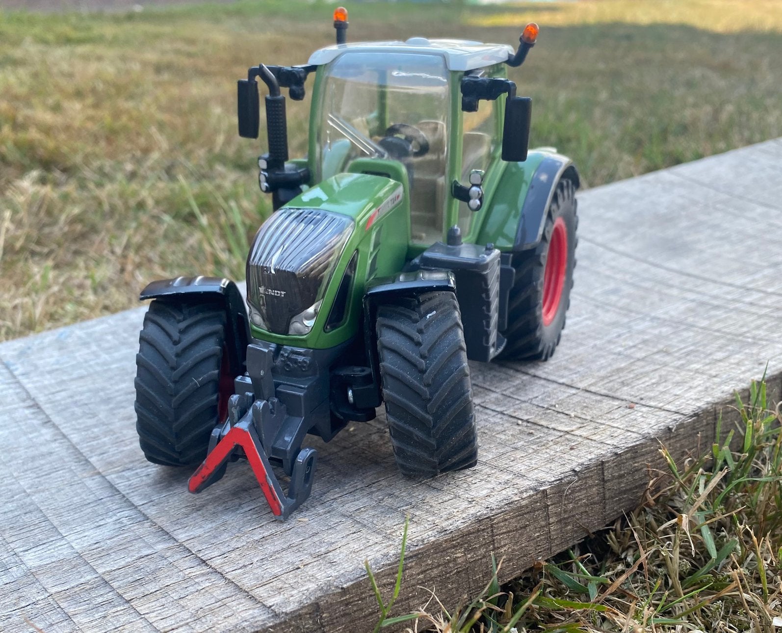 Siku fendt 724 trekker 1:32 te koop, Hobby en Vrije tijd, Modelauto's | 1:32, Ophalen, Gebruikt, Tractor of Landbouw, SIKU