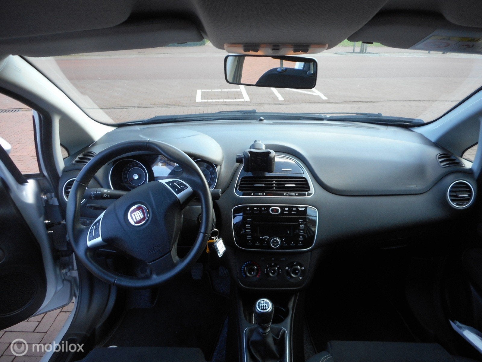 Fiat Punto TwinAir Turbo 100PK Edizione Cool 5drs METALLIC L, Auto's, Fiat, Voorwielaandrijving, 101 pk, Gebruikt, Euro 6